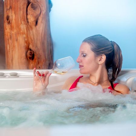 Casa Da Carmen Boutique & Private Spa Mezzolombardo Dış mekan fotoğraf